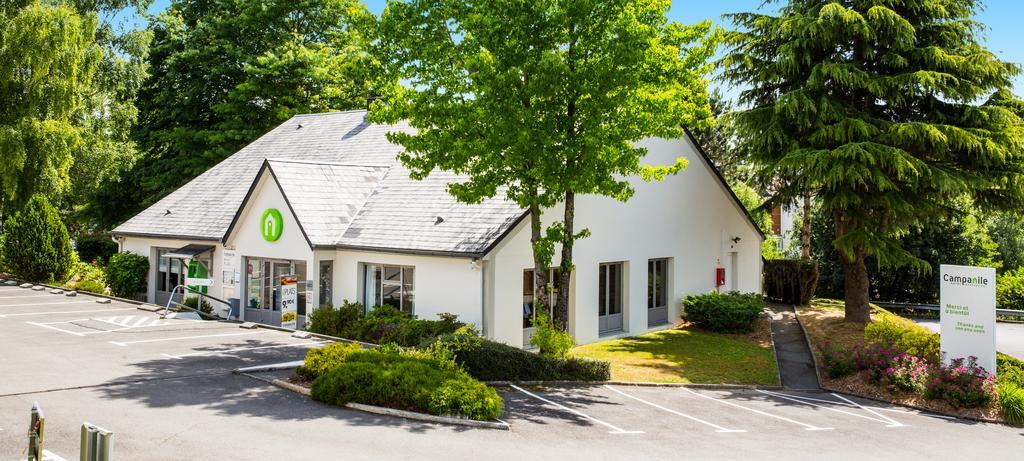 Campanile Fougeres Hotel Exterior photo