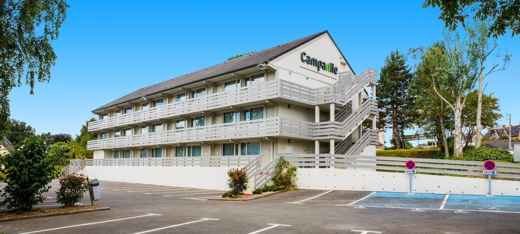 Campanile Fougeres Hotel Exterior photo